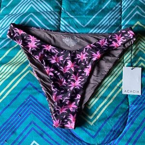 🦭Acacia Zuma Bottoms